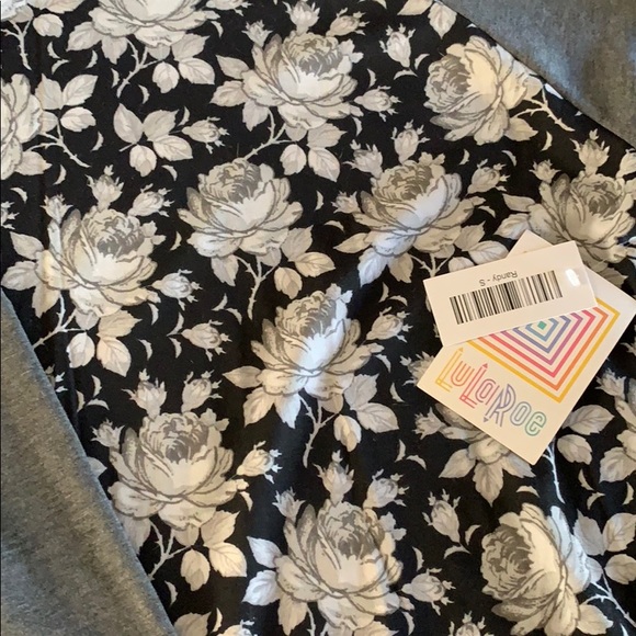 LuLaRoe Randy - Picture 2 of 3